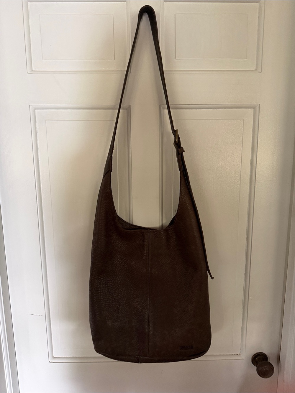 Classic Brown Leather Shoulder Bag from Duluth Trading Company - Picture 4 of 4